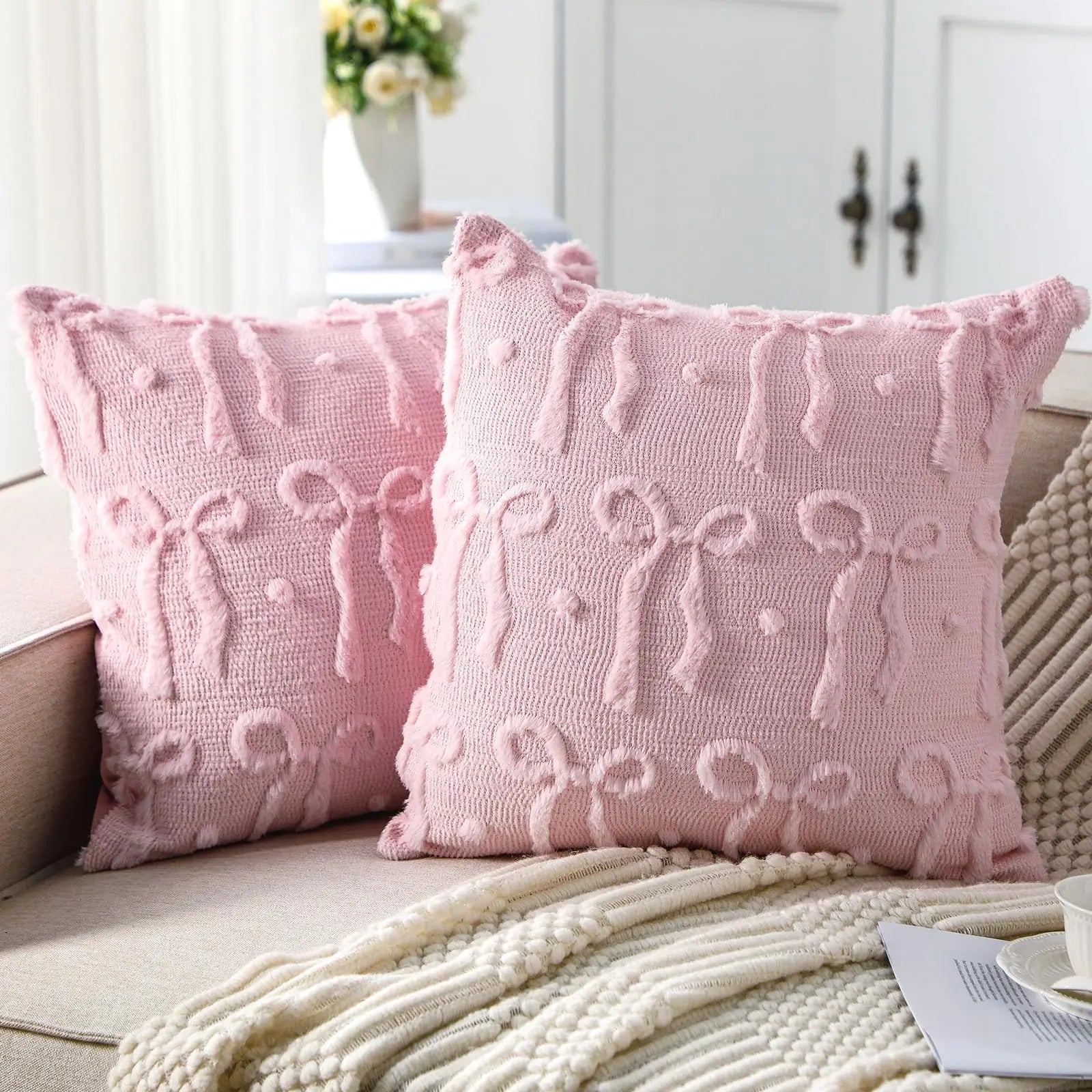 Pink Bow Throw Pillow Covers 18x18 Decorative Pillow Covers Soft Plush Faux Wool Pillowcases Preppy Room Decor for Bed Sofa